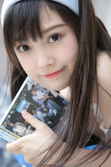 鞭子藤条打屁屁